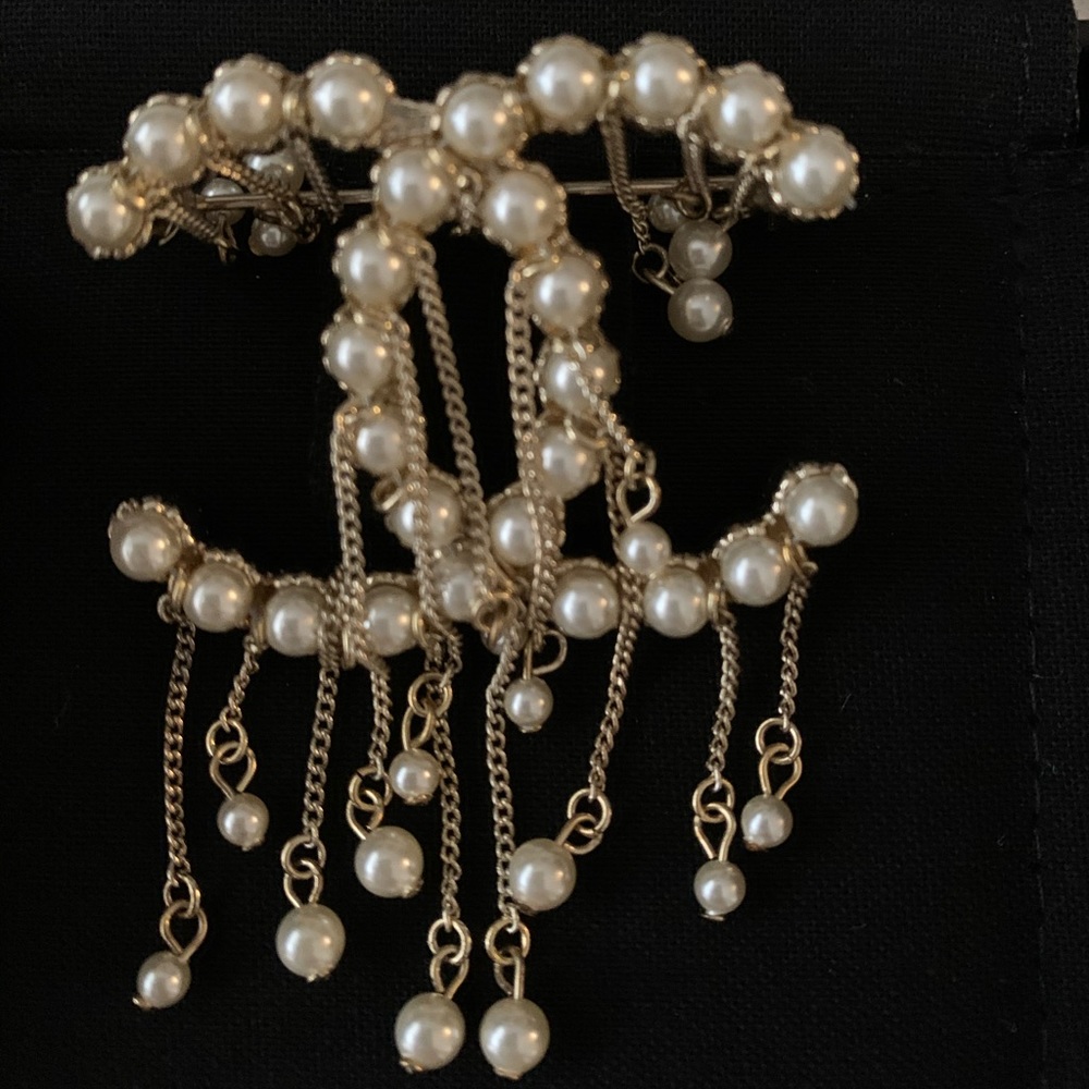 100% Authentic Chanel Brooch
